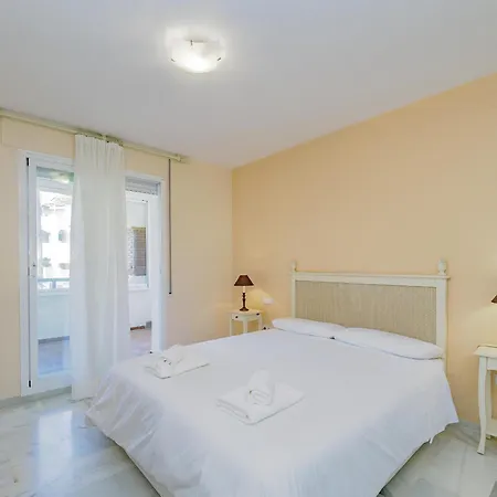 Cubo's Conde Rudi Pool&parking Διαμέρισμα