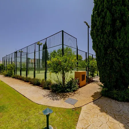 아파트 Cubo's Conde Rudi Pool&parking